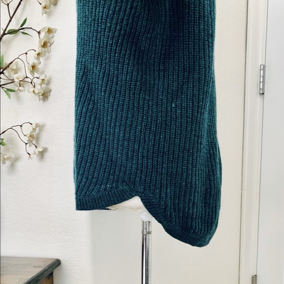 LOFT Pullover Sweater w/ Crocheted Arms - Picture 10 of 14